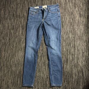 Universal thread mid-rise skinny jean